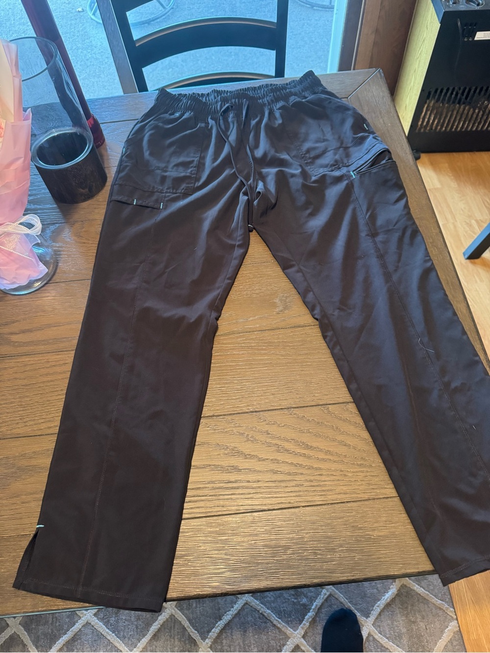 Scrubstar Women’s Black Cargo Scrub Pants with Elastic Waist